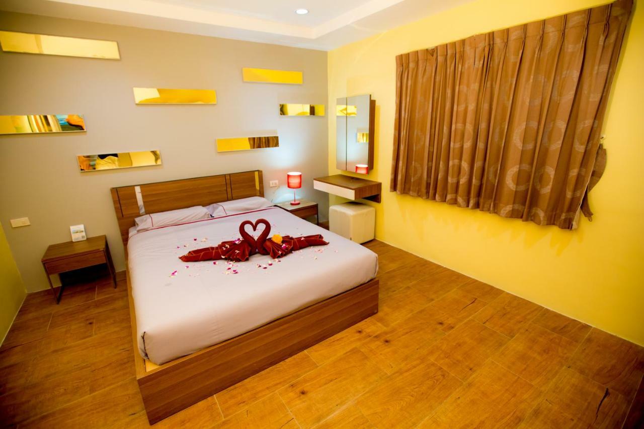 Oscar Boutique Hotel Patong Luaran gambar