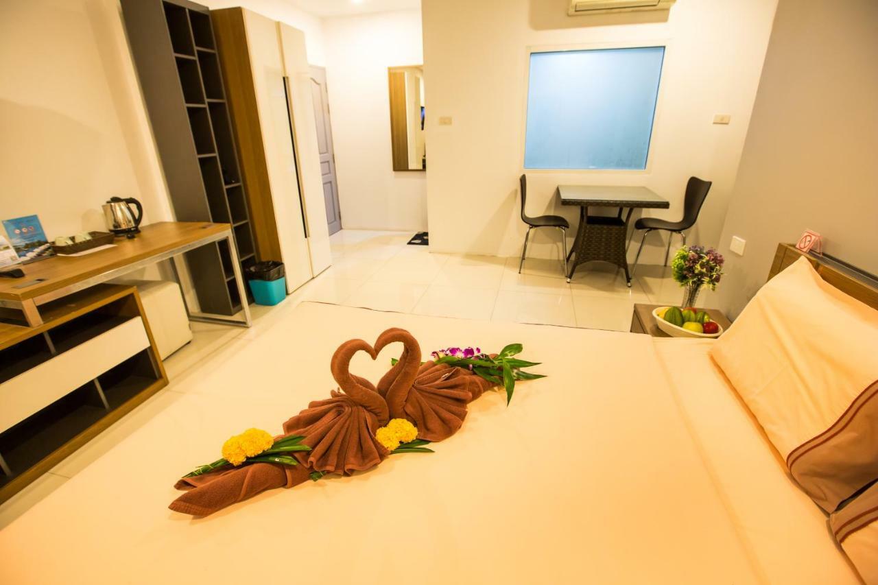 Oscar Boutique Hotel Patong Luaran gambar